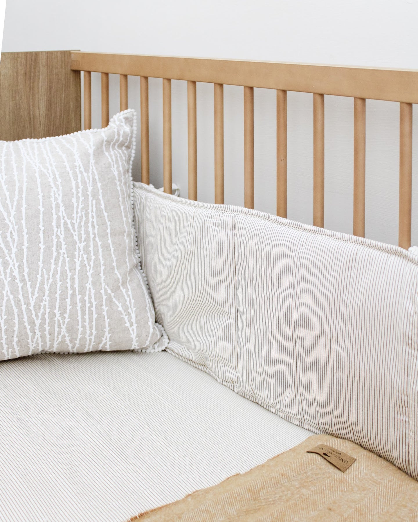 Bumper, Rayas Camel - Kokoa Home