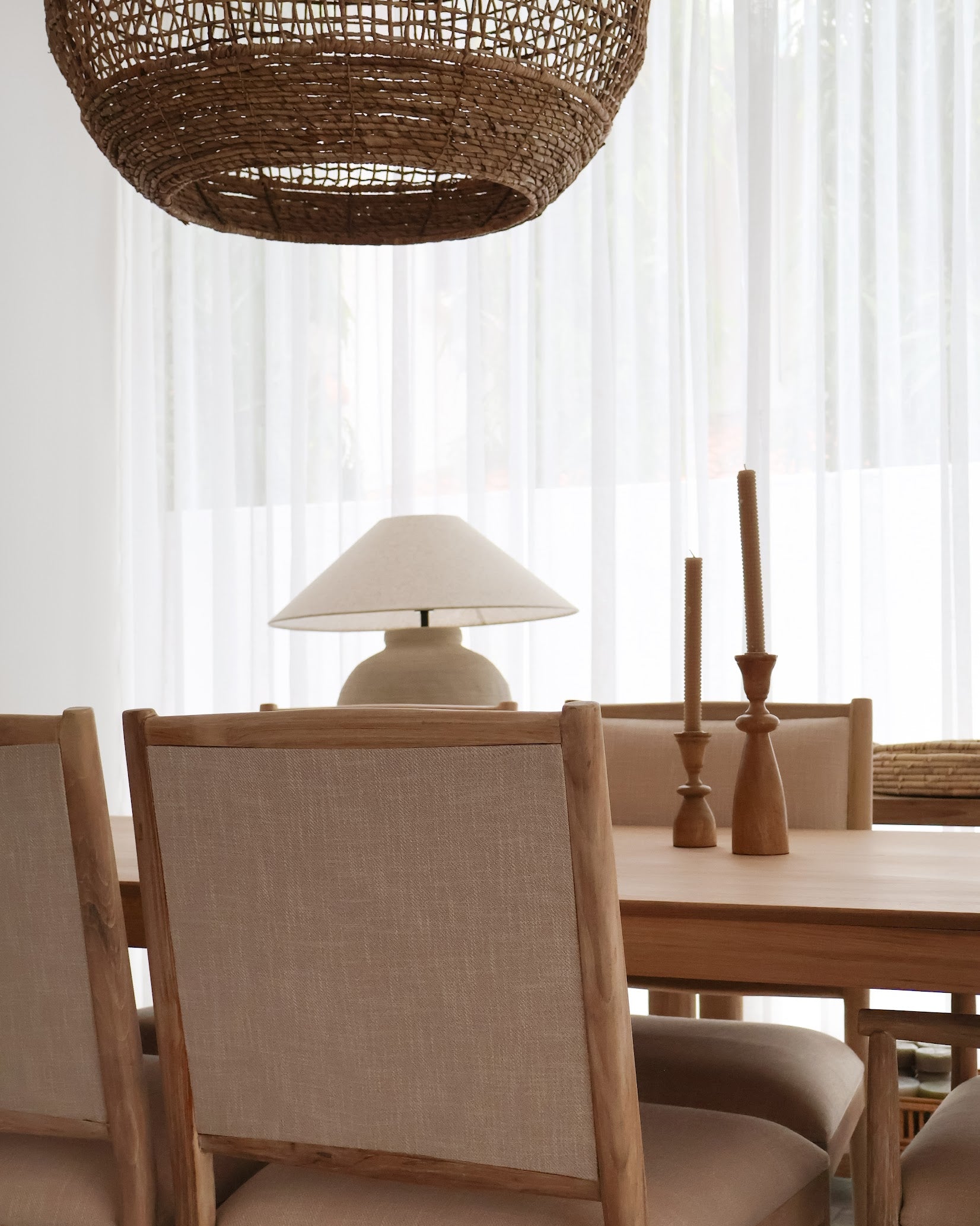 Mesa de Comedor Namur Roble | Kokoa Home
