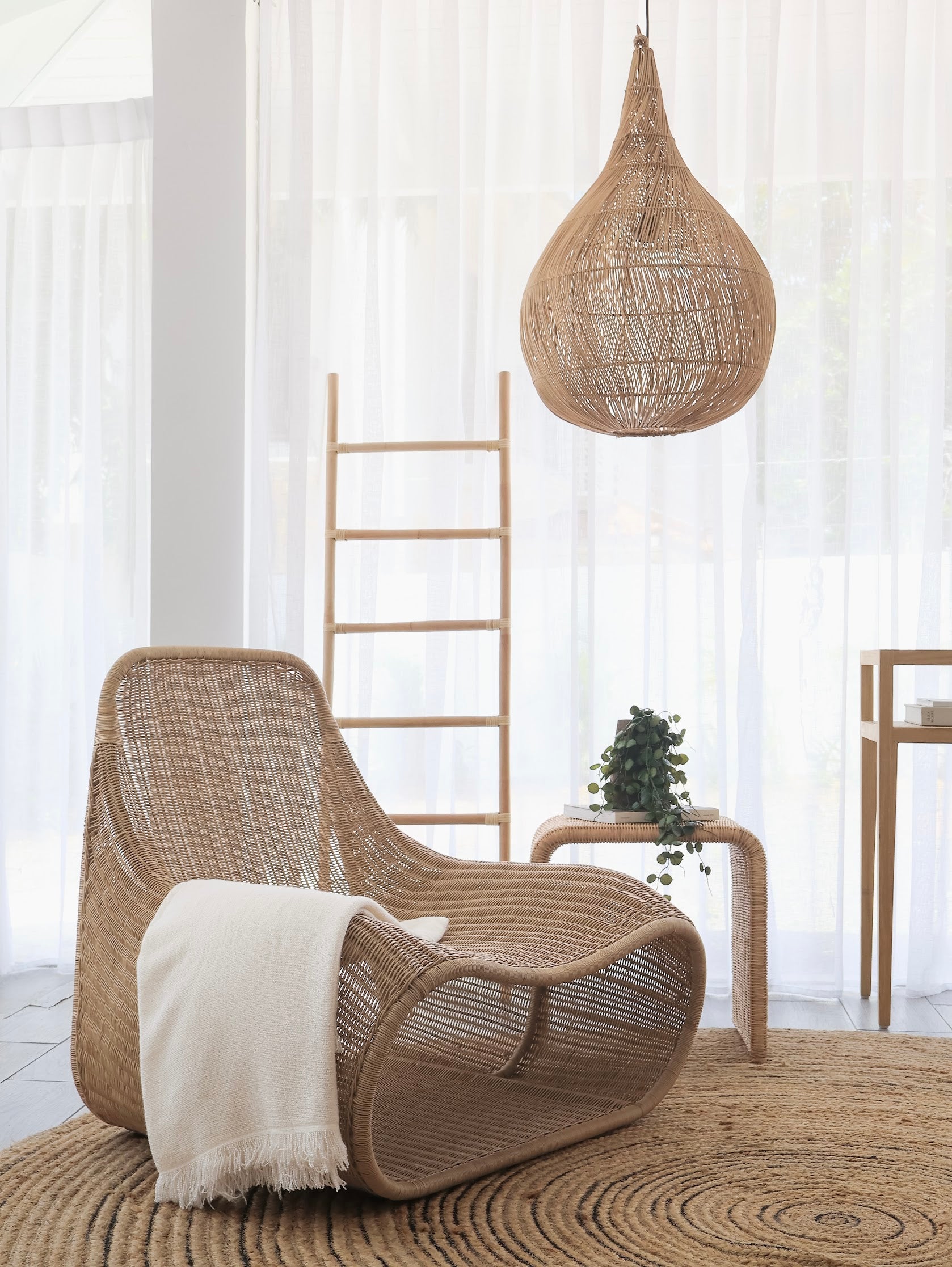 Banco Monaco | Kokoa Home