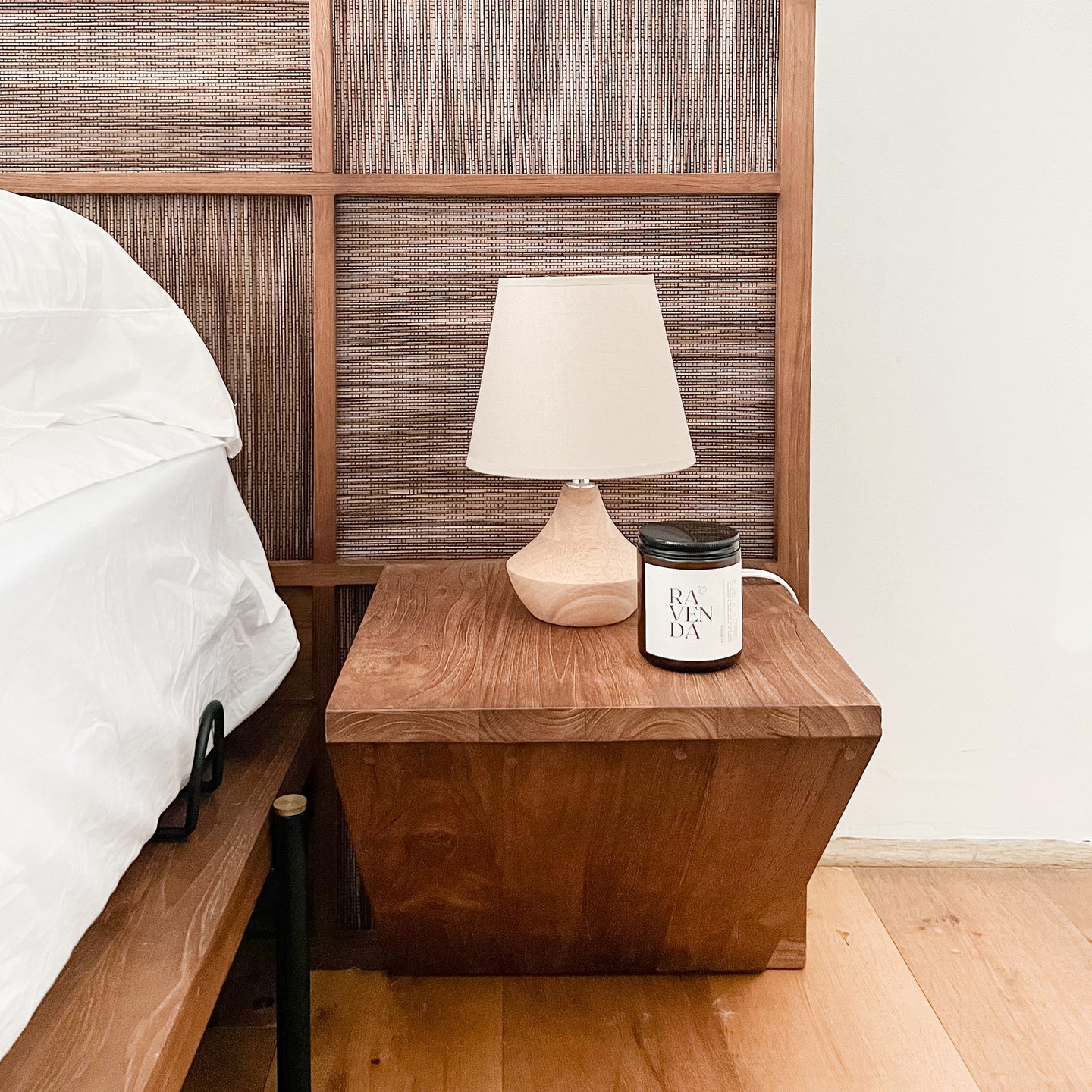 Cama Canberra - Kokoa Home