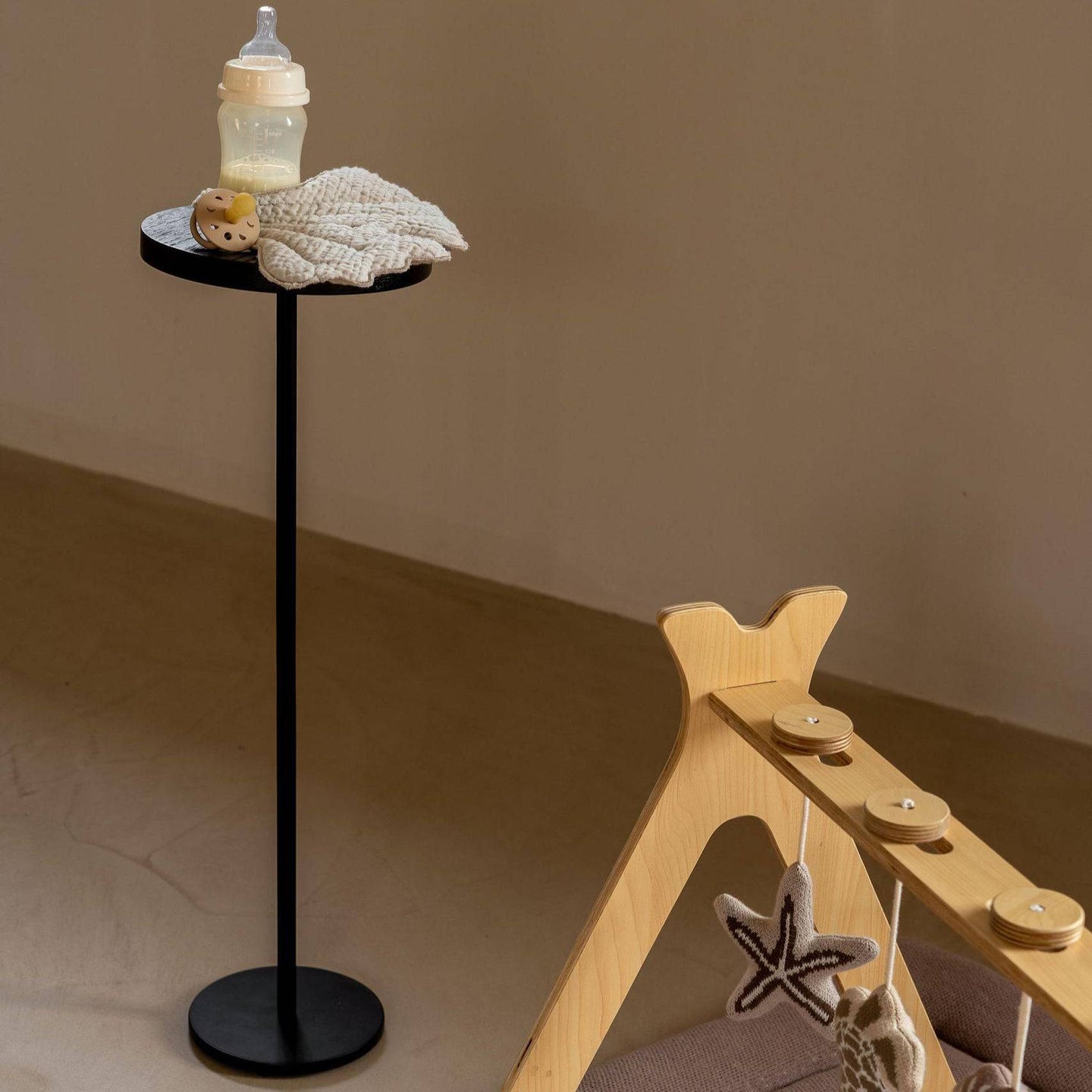 Mesa Lateral Nodo - Kokoa Home