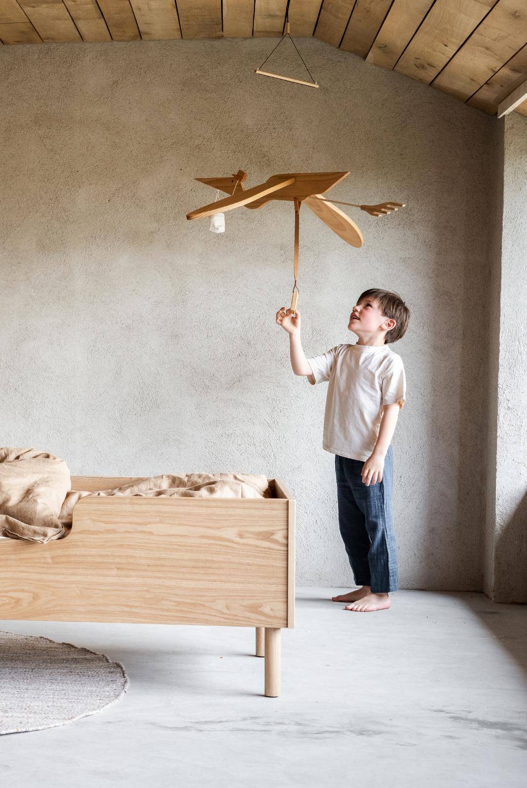 Móvil de Madera, Pelícano - Kokoa Home