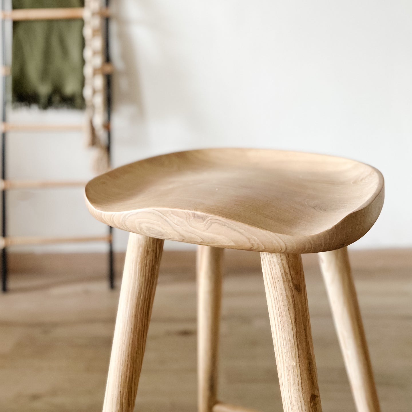 Taburete de Bar Bogotá, Natural - Kokoa Home